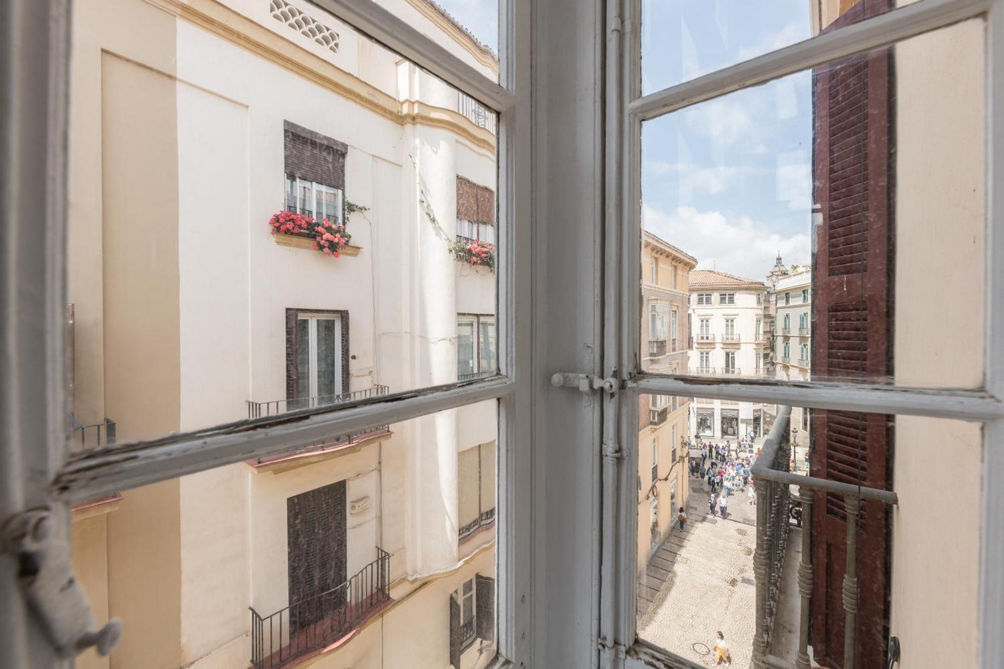 Homeclub Malaga Apartment Exterior photo